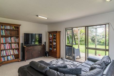 Photo of property in 50 Nimmo Avenue, Waikanae, 5036