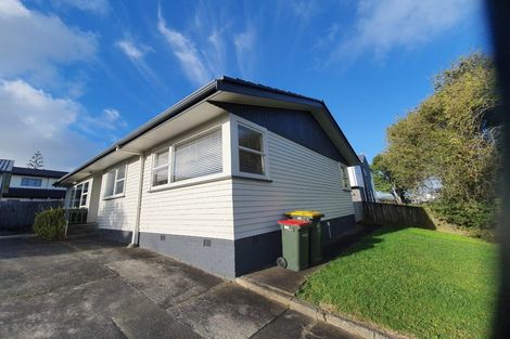 Photo of property in 5 Okataina Street, Pakuranga Heights, Auckland, 2010