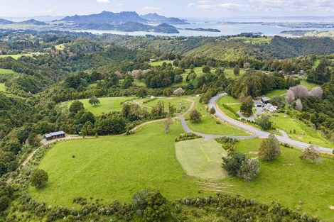 Photo of property in 75 Kohinui Road, Parua Bay, 0192