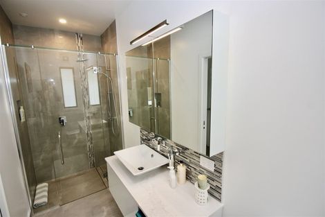 Photo of property in 15 Leeward Drive, Whitianga, 3510