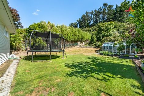 Photo of property in 126 Hine Road, Wainuiomata, Lower Hutt, 5014