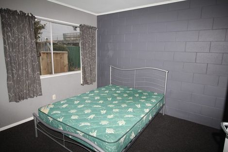 Photo of property in 8c Seaforth Avenue, Milson, Palmerston North, 4414
