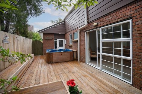 Photo of property in 26a Karina Terrace, Roslyn, Palmerston North, 4414
