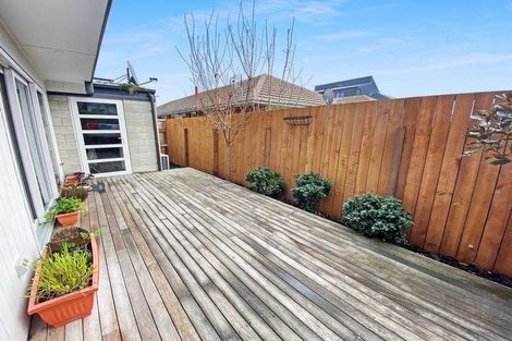 Photo of property in 19a Parlane Street, Addington, Christchurch, 8024