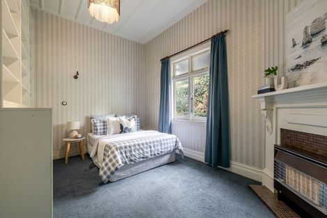 Photo of property in 350 College Street, West End, Palmerston North, 4410