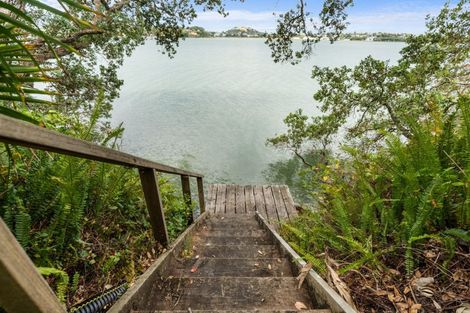 Photo of property in 63a/3 Norwood Road, Bayswater, Auckland, 0622