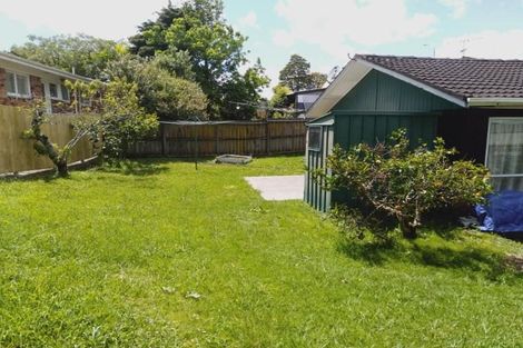 Photo of property in 110 Reeves Road, Pakuranga Heights, Auckland, 2010