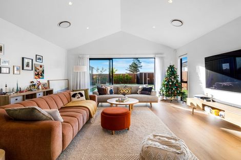 Photo of property in 6 Boag Place, Halswell, Christchurch, 8025