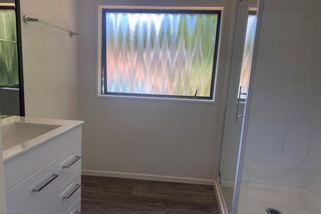 Photo of property in 21a Gibbs Crescent, Red Hill, Papakura, 2110