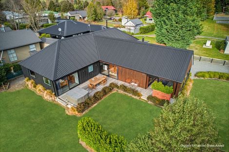 Photo of property in 11 Hart Place, Lake Coleridge, 7572