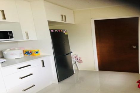 Photo of property in 1 Ferndown Avenue, Papatoetoe, Auckland, 2025