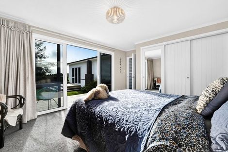 Photo of property in 71 Hursthouse Road, Tarurutangi, New Plymouth, 4372