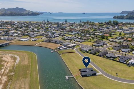 Photo of property in 17 Kahu Crescent, Whitianga, 3510