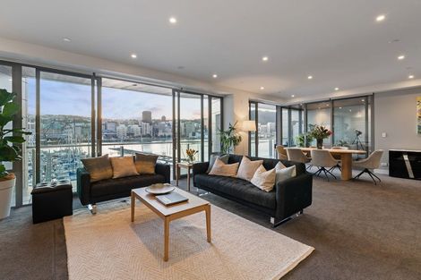 Photo of property in Clyde Quay Wharf, 3b/2 Clyde Quay Wharf, Te Aro, Wellington, 6011