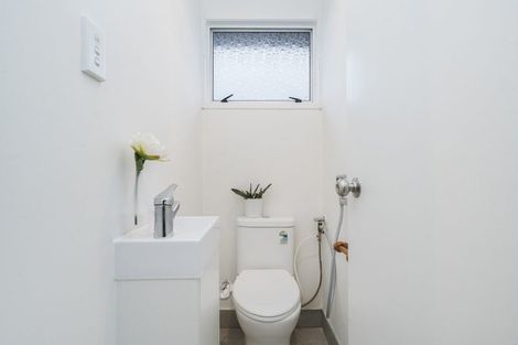 Photo of property in 92 Gallony Avenue, Massey, Auckland, 0614