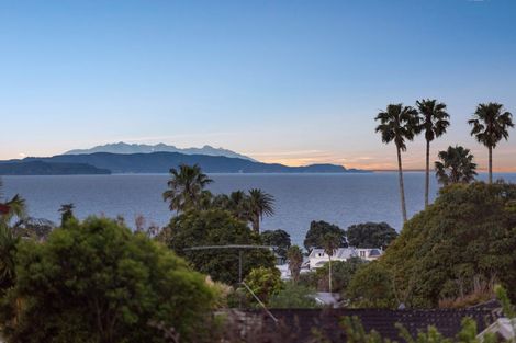 Photo of property in 83b William Bayes Place, Red Beach, 0932