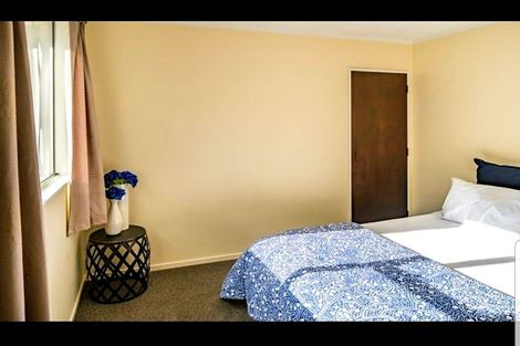 Photo of property in 23 Woolwich Close, Whitby, Porirua, 5024