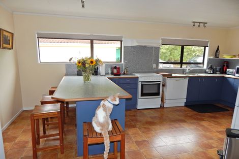Photo of property in 27 Rangitane Loop Road, Kerikeri, 0294