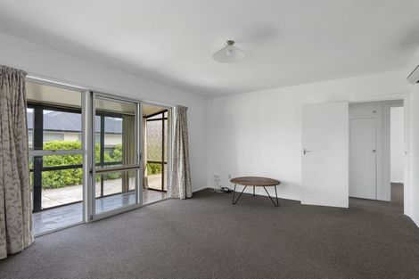 Photo of property in 500 Harewood Road, Harewood, Christchurch, 8051