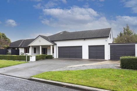 Photo of property in 37 Hussey Road, Harewood, Christchurch, 8051