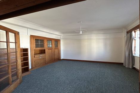 Photo of property in Elms Court Flats, 5/367 The Terrace, Te Aro, Wellington, 6011