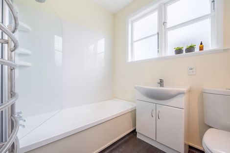 Photo of property in 3 Sellers Grove, Taita, Lower Hutt, 5011