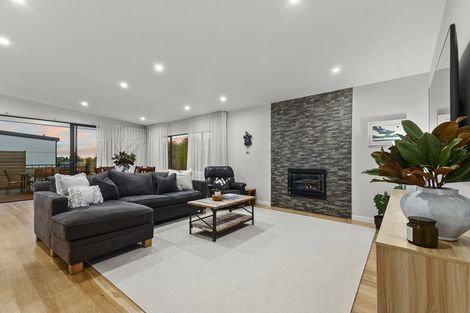 Photo of property in 7/2a Montrose Place, Highlands Park, New Plymouth, 4312