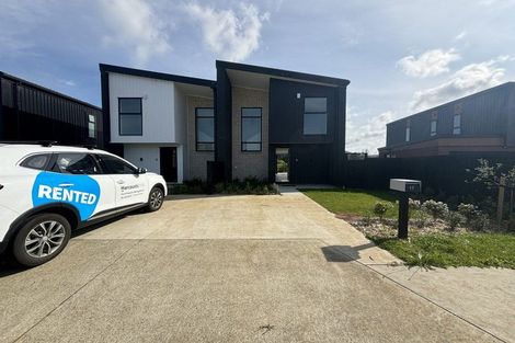 Photo of property in 17 Waikaha Street, Pokeno, 2472