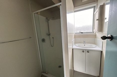 Photo of property in 6/7 Newnham Terrace, Upper Riccarton, Christchurch, 8041