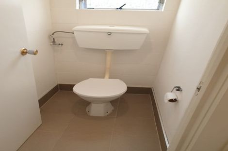 Photo of property in 117a Kia Ora Road, Beach Haven, Auckland, 0626