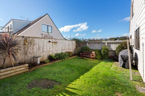 Photo of property in 8 Ration Lane, Whitby, Porirua, 5024