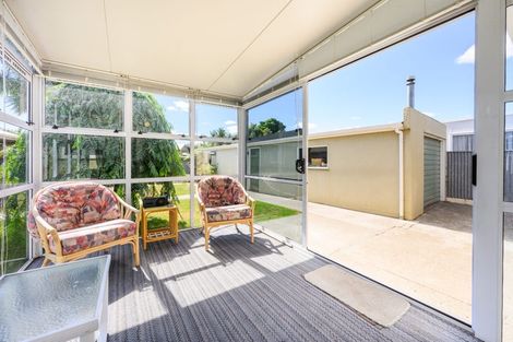 Photo of property in 17 Paisley Street, Awapuni, Palmerston North, 4412