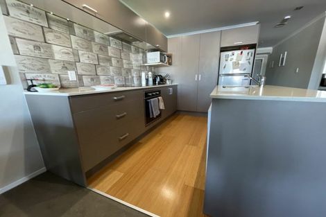 Photo of property in 203/277 Maunganui Road, Mount Maunganui, 3116