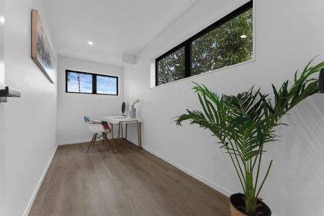 Photo of property in 16a Brandon Road, Glen Eden, Auckland, 0602