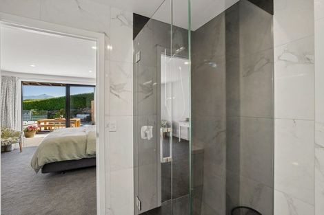 Photo of property in 314 Beacon Point Road, Wanaka, 9305