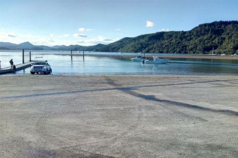Photo of property in 403a Beach Road, Whangamata, 3620
