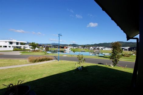 Photo of property in 70 Leeward Drive, Whitianga, 3510