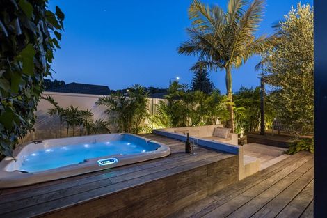 Photo of property in 476 Hibiscus Coast Highway, Orewa, 0931