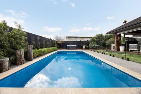 Photo of property in 32 Glaisdale Crescent, Flagstaff, Hamilton, 3210