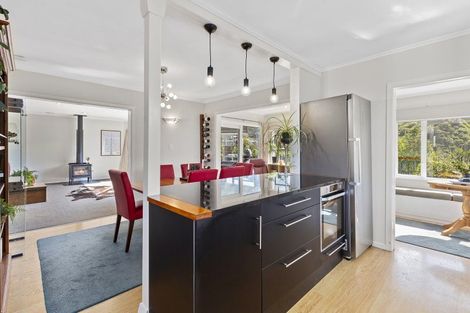 Photo of property in 50 Spencer Street, Crofton Downs, Wellington, 6035