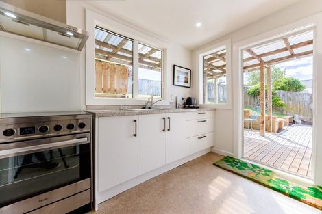 Photo of property in 23 Poplar Avenue, Raumati South, Paraparaumu, 5032