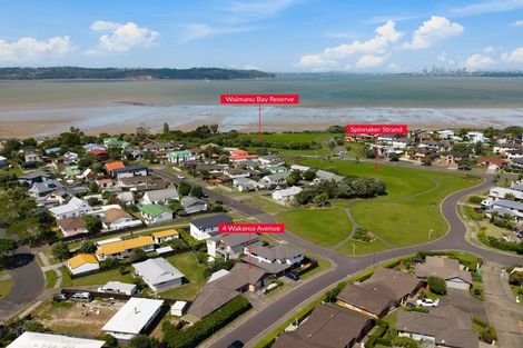 Photo of property in 4 Wakaroa Avenue, Te Atatu Peninsula, Auckland, 0610