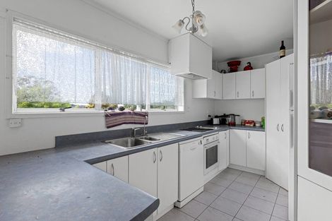 Photo of property in 4 Amorino Drive, Red Beach, 0932