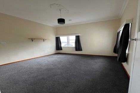 Photo of property in 17 Scarborough Terrace, Mount Victoria, Wellington, 6011