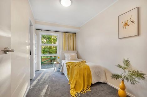 Photo of property in 68 Stanley Road, Glenfield, Auckland, 0629