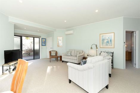 Photo of property in 206 Mazengarb Road, Paraparaumu, 5032