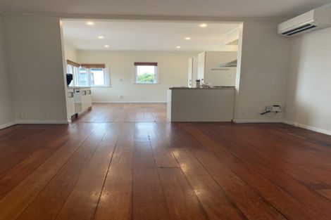 Photo of property in 301 Adelaide Road, Newtown, Wellington, 6021