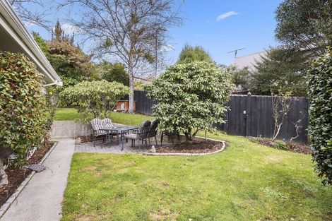 Photo of property in 73 Glenross Street, Glenross, Dunedin, 9011