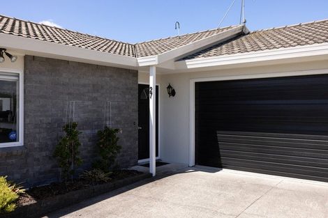 Photo of property in 27 Balmacewen Place, Mount Maunganui, 3116