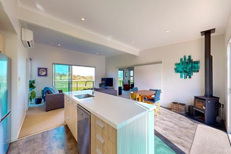 Photo of property in 72 Neavesville Road, Puriri, Thames, 3578